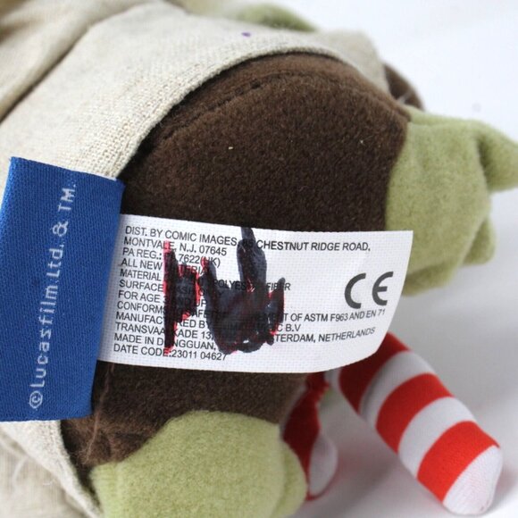 Star Wars Master Yoda Plush Toy Santa Hat Christmas Cane Comic Images 8" Stuffed - Picture 8 of 8